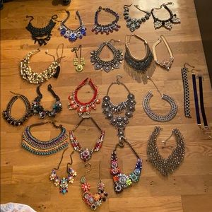 Costume Jewelry Super Bundle (25 necklaces)